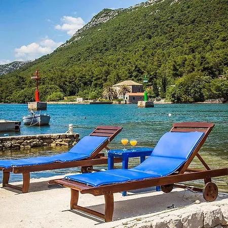 Semesterbostad In 7005 Ston